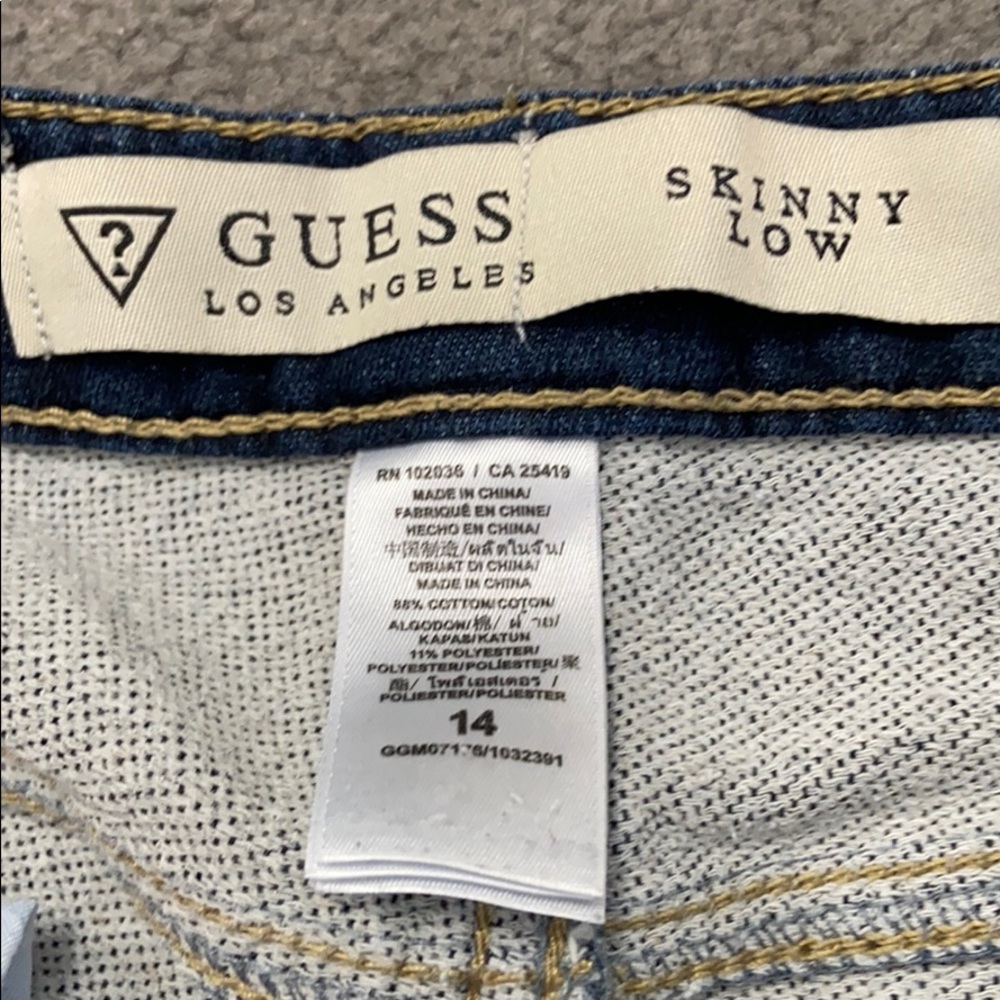 Jeans - Picture 2 of 3